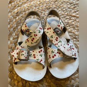 Saltwater LUXE cherry sandals size 6 toddler